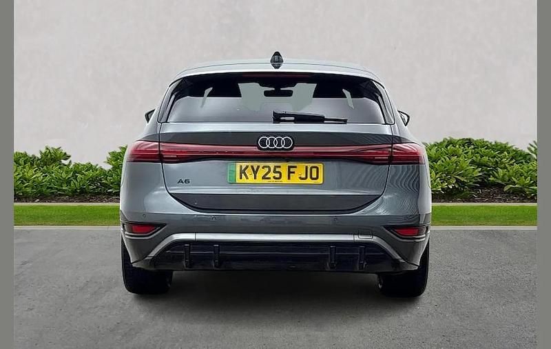 Used Audi e-tron S-Line 269 kW (367 HP) 2025 Grey SUV