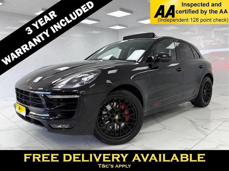 Black Used 2017 Porsche Macan SUV | £26,495 (Fair price) - Image 1/2