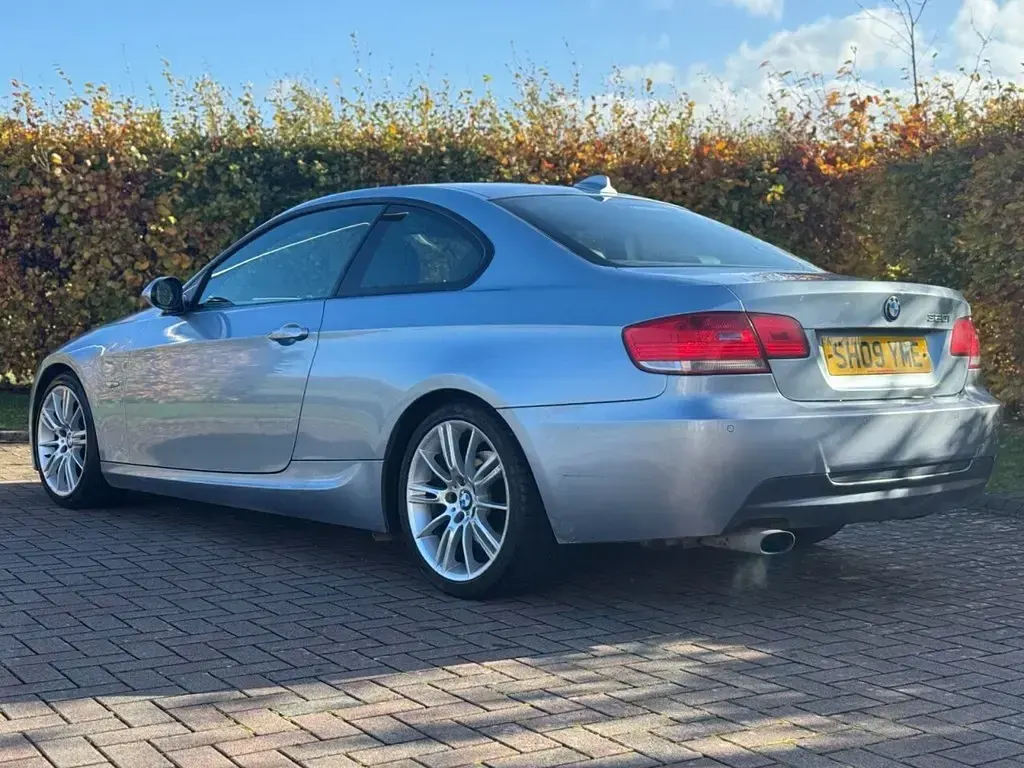 Used BMW 320 M Sport 170 HP (125 kW) 2009 Blue Coupe