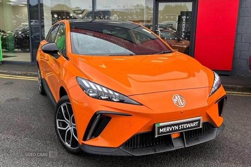 New 2025 MG MG4 EV Trophy Hatchback | £25,890 - Image 1/1