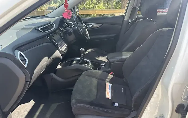 Used Nissan X-Trail N-TEC 131 HP (96 kW) 2015 White SUV