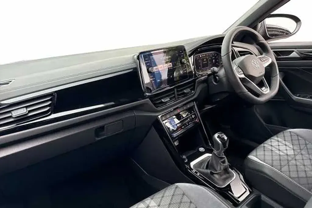 New VW T-Roc Black Edition 150 HP (110 kW) 2025 Blue SUV