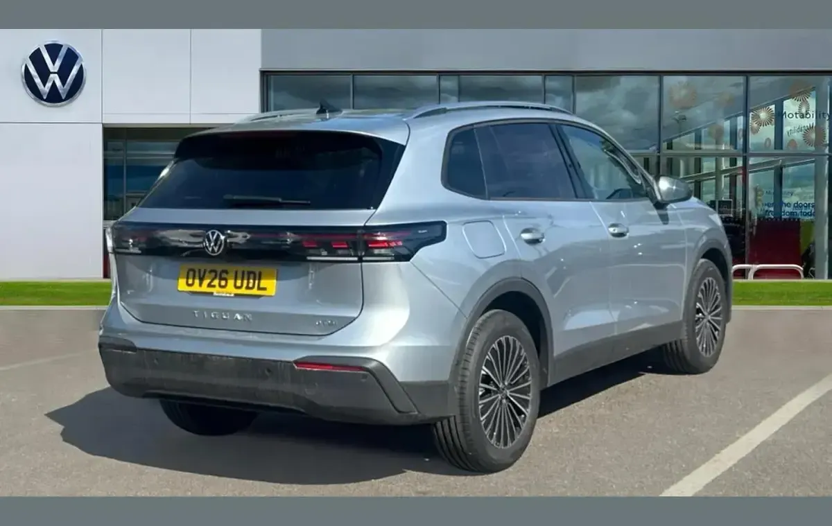 New VW Tiguan Match 147 HP (108 kW) 2026 Silver SUV