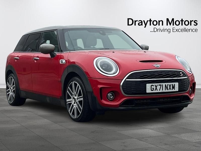 Used Mini Cooper Clubman Exclusive 178 HP (130 kW) 2021 Red Estate