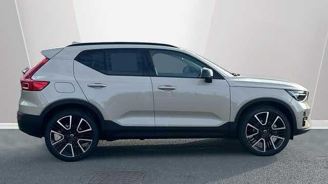 Used Volvo XC40 Ultra 161 HP (118 kW) 2026 SUV