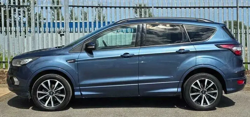 Used Ford Kuga ST-Line 150 HP (110 kW) 2019 Blue SUV