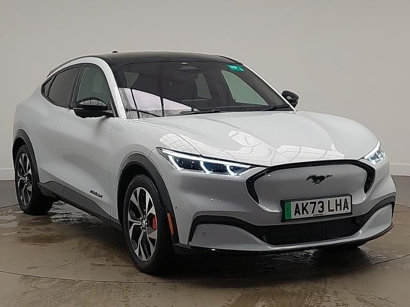 Used Ford Mustang Mach-E Extended Range 258 kW (351 HP) 2023 White SUV