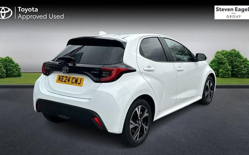 Used Toyota Yaris Hybrid Design 116 HP (85 kW) 2026 Hatchback