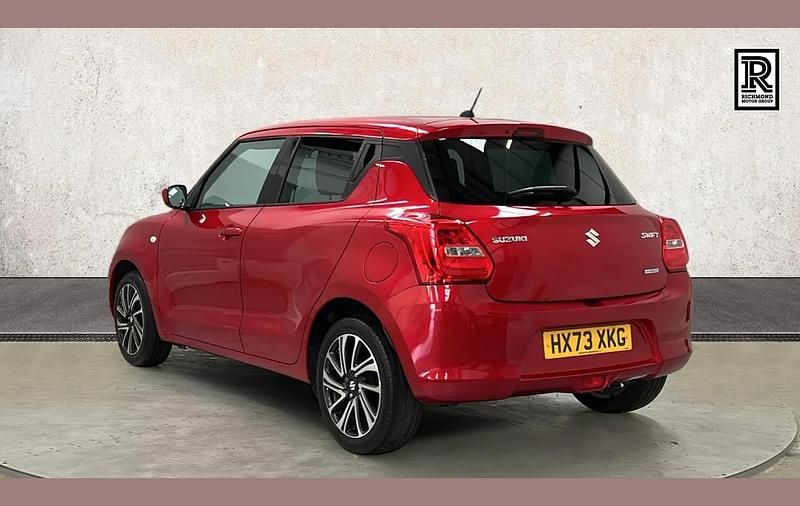 Used Suzuki Swift SZ-L 81 HP (59 kW) 2023 Red Hatchback