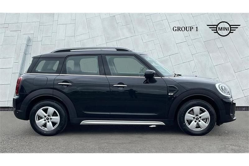 Used Mini Cooper Countryman Classic 136 HP (100 kW) 2023 Black SUV