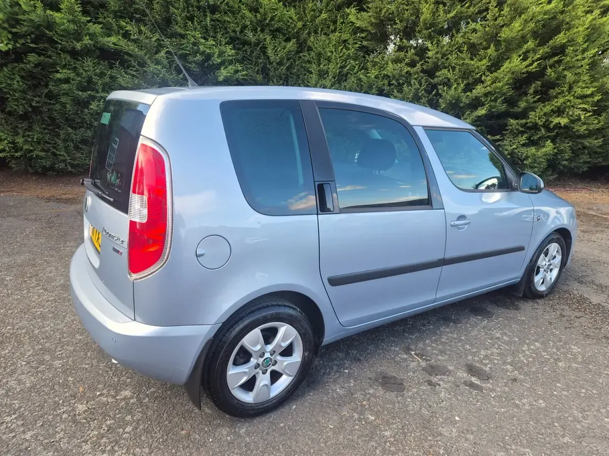 Used Skoda Roomster SE 2011 Blue MPV