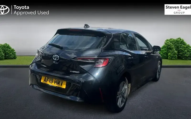 Used Toyota Corolla 122 HP (89 kW) 2022 Hatchback