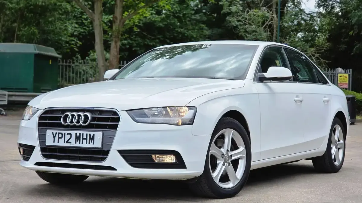 Used Audi A4 170 HP (125 kW) 2012 White Sedan