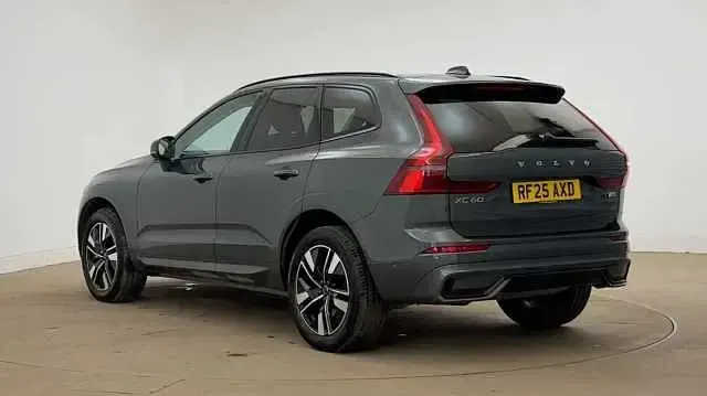 Second-hand Volvo XC60 Plus 247 CP (181 kW) 2026 SUV