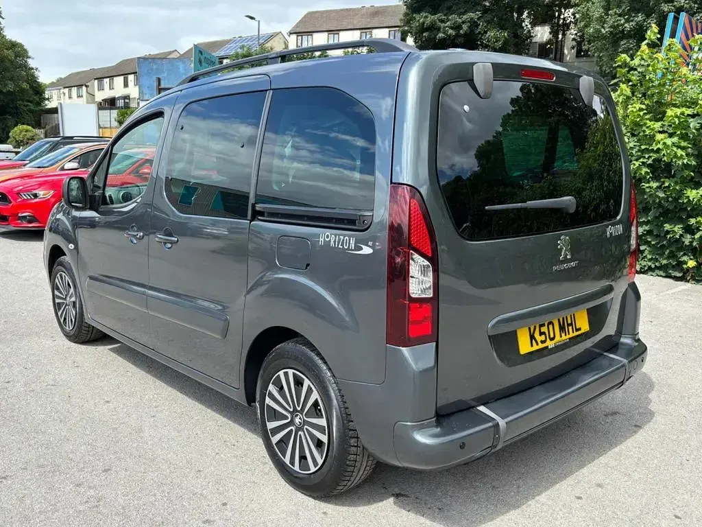 Used Peugeot Partner Tepee Allure 2017 Grey MPV