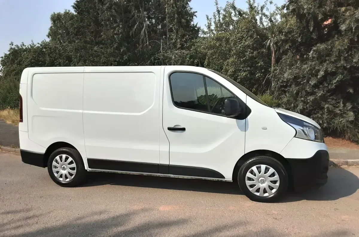 Used Renault Trafic Business 2021 White MPV
