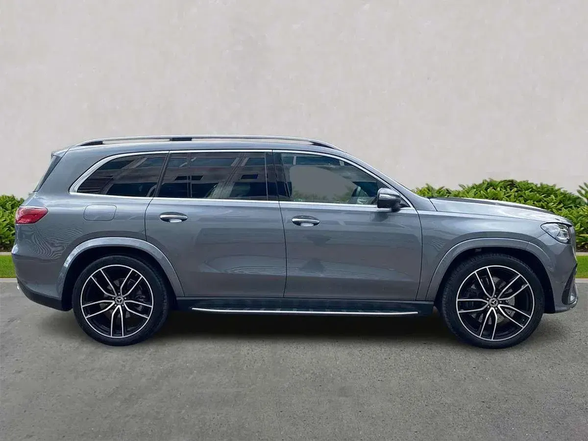 Used Mercedes GLS450 Business 367 HP (269 kW) 2025 Grey SUV