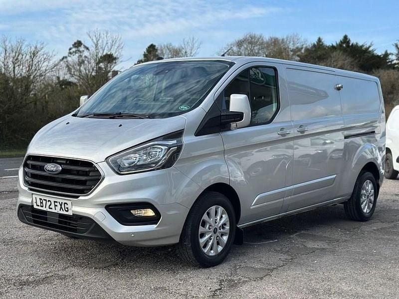 Used Ford Transit Custom Limited 130 HP (95 kW) 2022 Silver Van