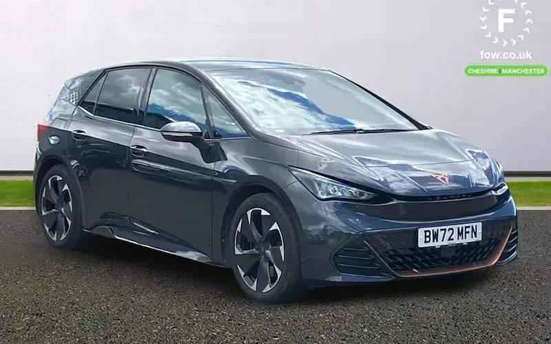 Usado Cupra Born e-Boost 169 kW (230 CV) 2023 Utilitario