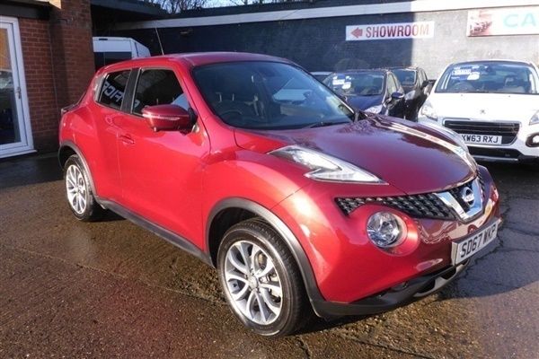 Red Used 2017 Nissan Juke S SUV | £7,490 (Fair price) - Image 1/1