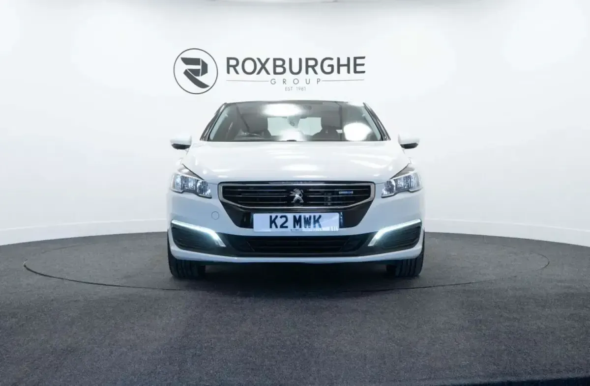 Second-hand Peugeot 508 Active 150 CP (110 kW) 2016 Alb Berlinǎ