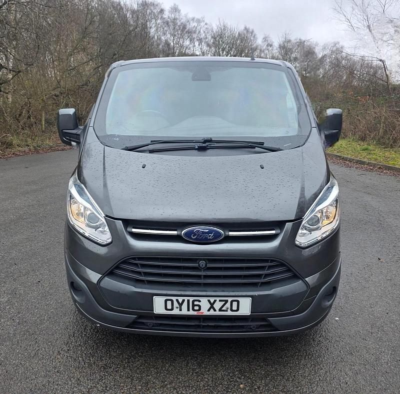Used Ford Transit Custom Limited 155 HP (114 kW) 2016 Grey Van