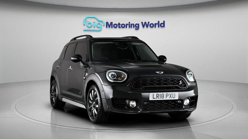Used Mini Cooper S Countryman 189 HP (139 kW) 2018 Grey SUV