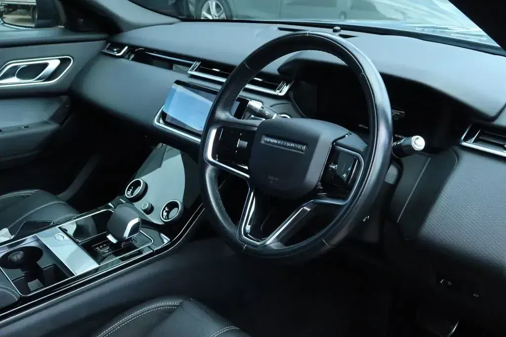 Used Land Rover Range Rover Velar SE Dynamic 204 HP (150 kW) 2022 Blue SUV