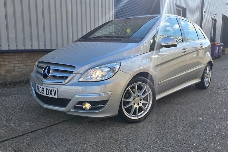 Silver Used 2009 Mercedes B170 MPV | £2,950 (Fair price) - Image 1/1