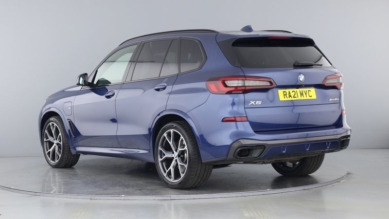 Used BMW X5 M Sport 394 HP (289 kW) 2021 Blue SUV