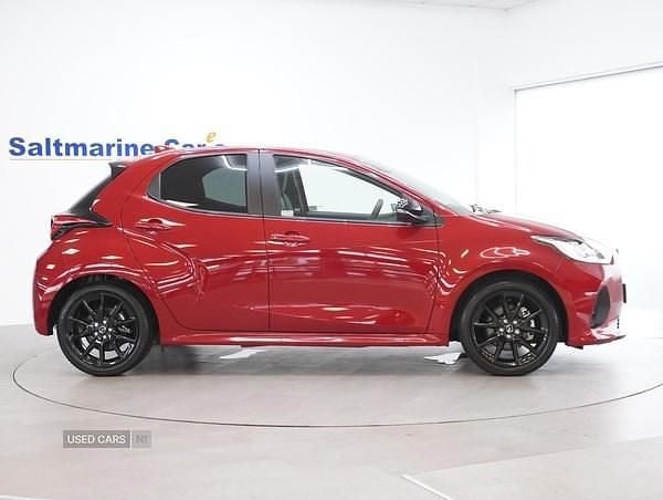 Nowe Mazda 2 Homura-Line 2025 Czerwony Hatchback