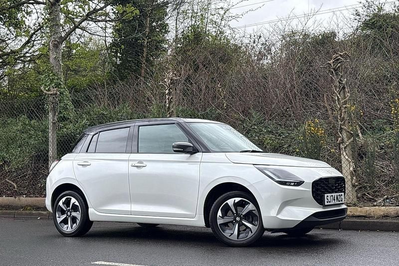 Usado Suzuki Swift 2024 Branco Citadino