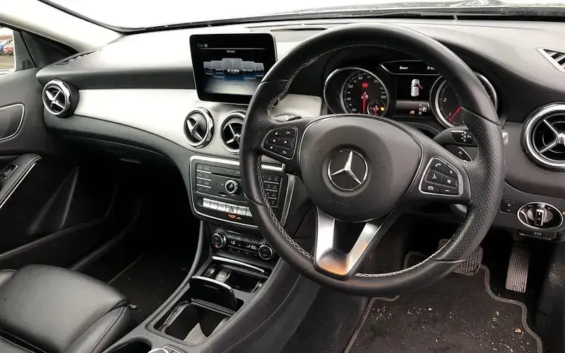 Usado Mercedes GLA200 Executive 136 CV (100 kW) 2019 SUV