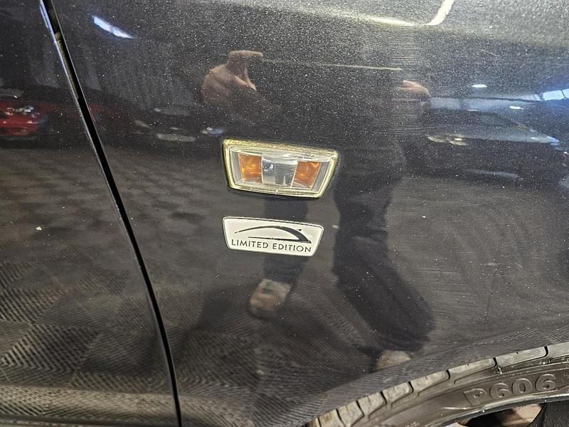 Used Vauxhall Corsa Edition 85 HP (62 kW) 2012 Black Hatchback