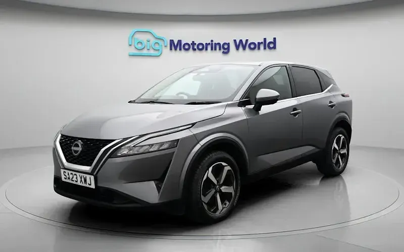 Used Nissan Qashqai N-Connecta 140 HP (102 kW) 2023 Grey SUV