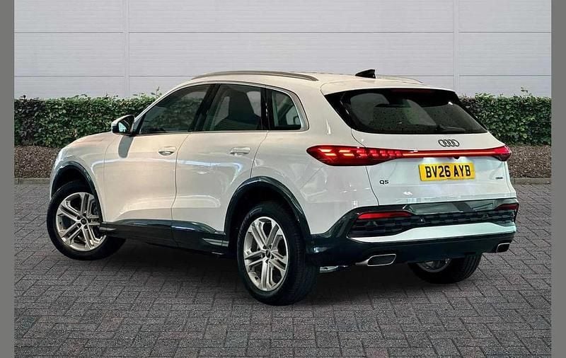 New Audi Q5 Sport 268 HP (197 kW) 2026 White SUV