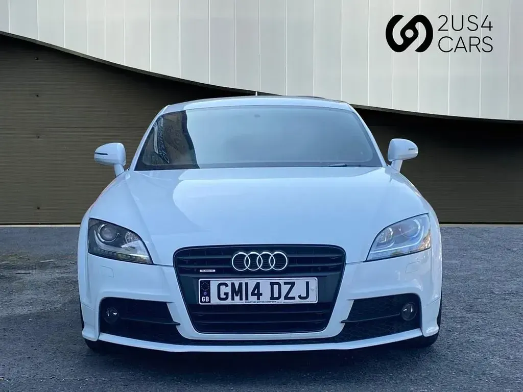 Used Audi TT Black Edition 184 HP (135 kW) 2014 White Coupe