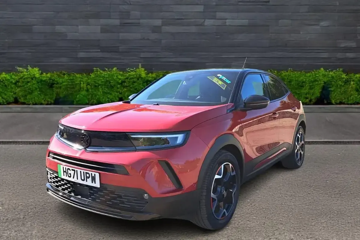 Second-hand Vauxhall Mokka SRi 98 kW (134 CP) 2022 Roșu SUV