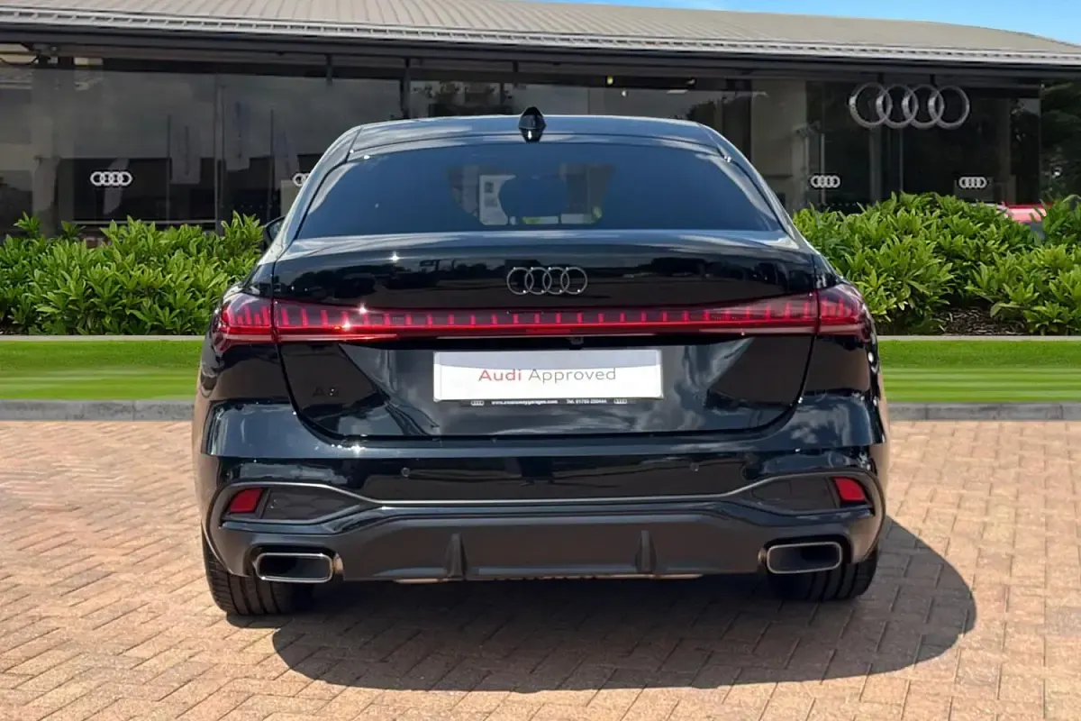 New Audi A5 Comfort 204 HP (150 kW) 2026 Black Sedan