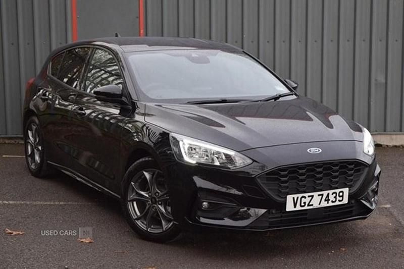 Black Used 2022 Ford Focus ST-Line Hatchback | £13,895 (Good price) - Image 1/1