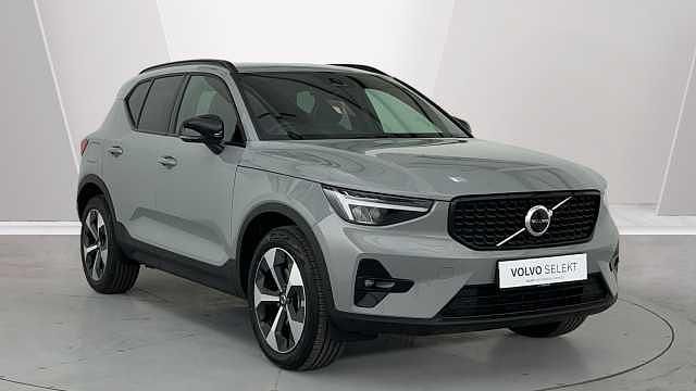 Used 2026 Volvo XC40 Plus SUV | £34,991 (A bit pricey) - Image 1/4