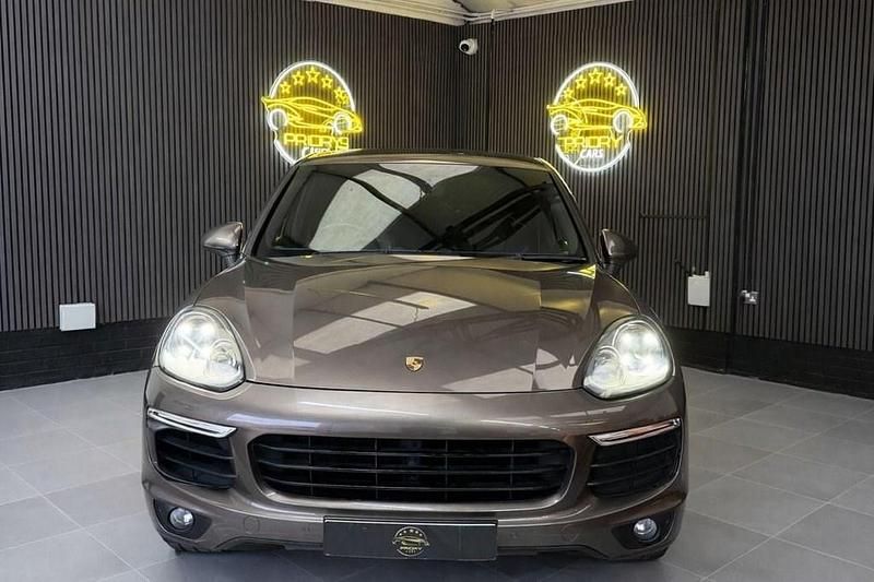 Usado Porsche Cayenne S E-Hybrid 2015 Castanho SUV