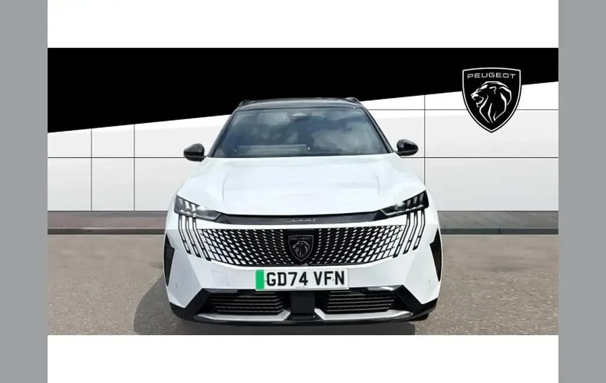 Used Peugeot 5008 GTi 154 kW (210 HP) 2025 White SUV