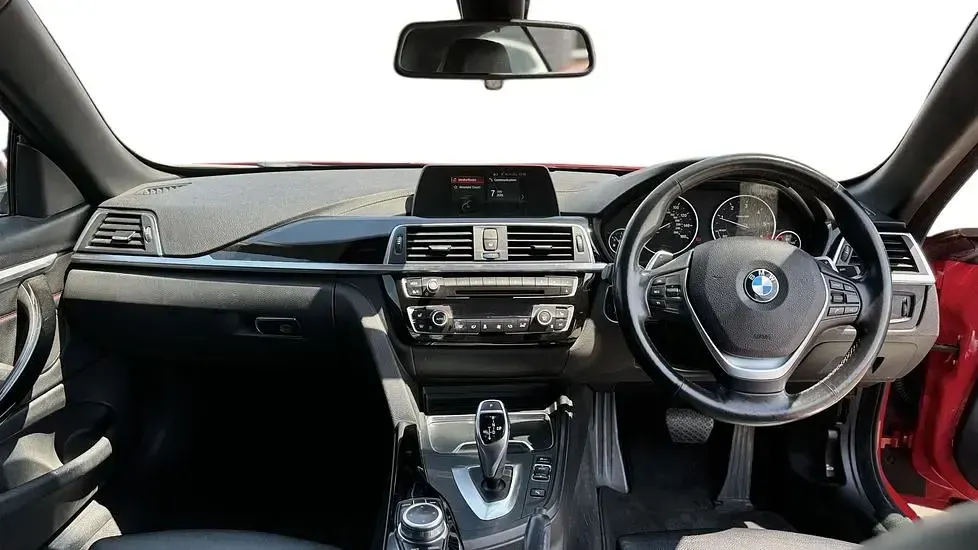 Used BMW 420 Sport Line 190 HP (139 kW) 2019 Melbourne red Cabriolet