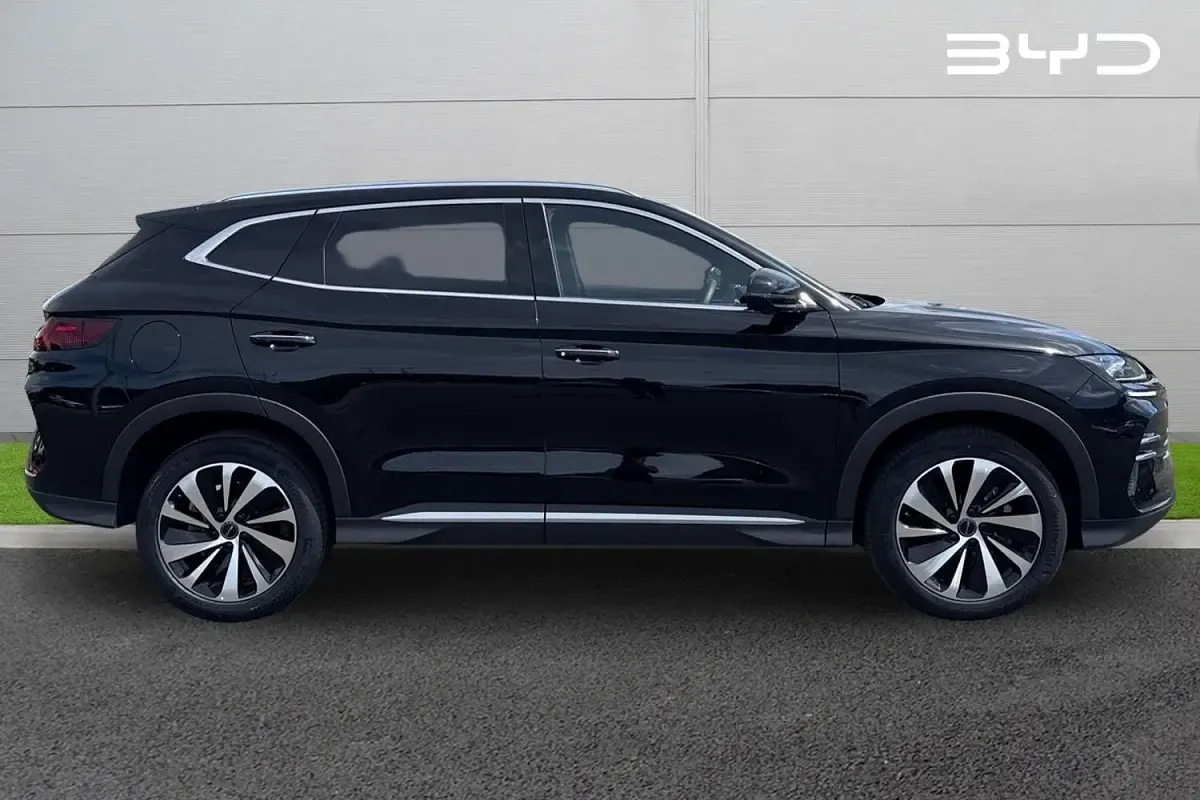 Used BYD Seal U Comfort 324 HP (238 kW) 2025 Black SUV