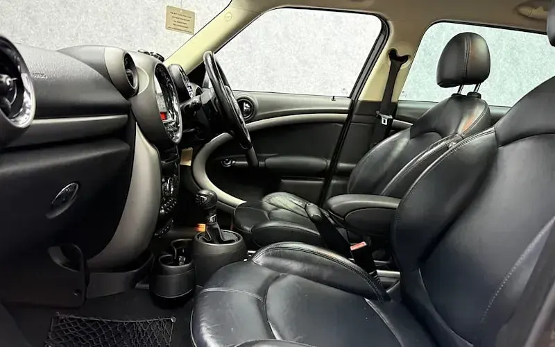 Used Mini Cooper 122 HP (89 kW) 2016 Hatchback