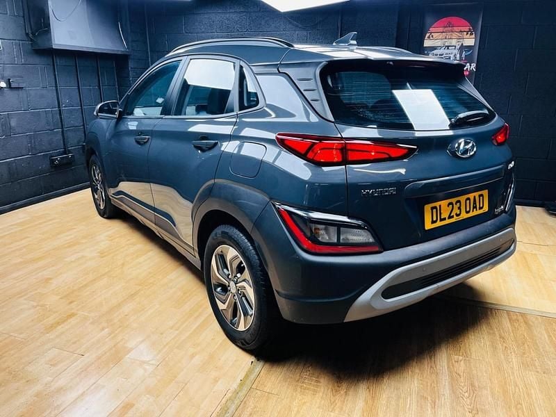 Used Hyundai Kona SE 141 HP (103 kW) 2023 Grey SUV