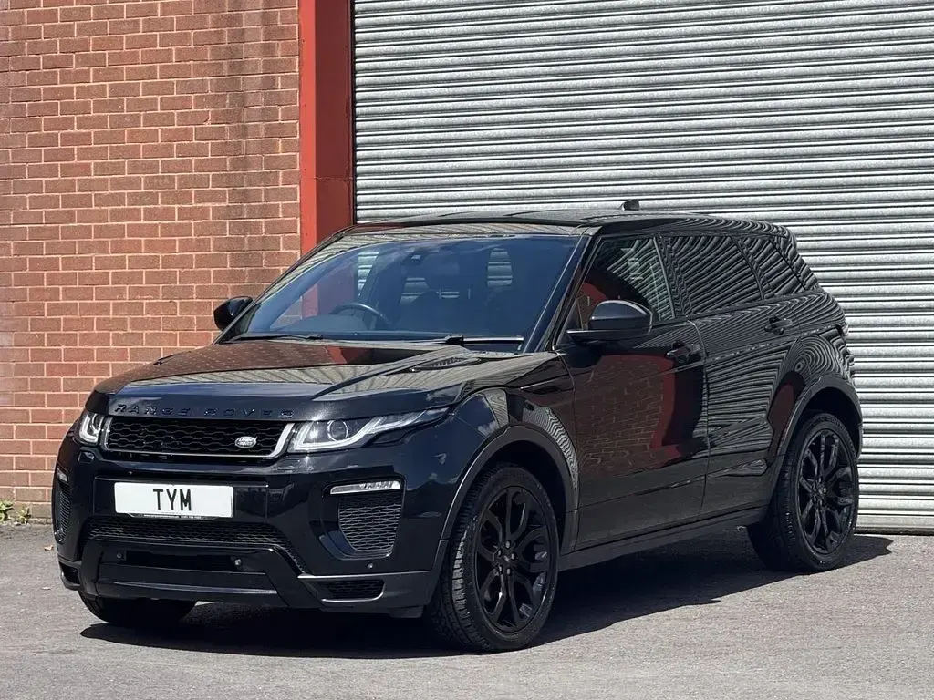 Used Land Rover Range Rover evoque HSE Dynamic 180 HP (132 kW) 2017 Black SUV