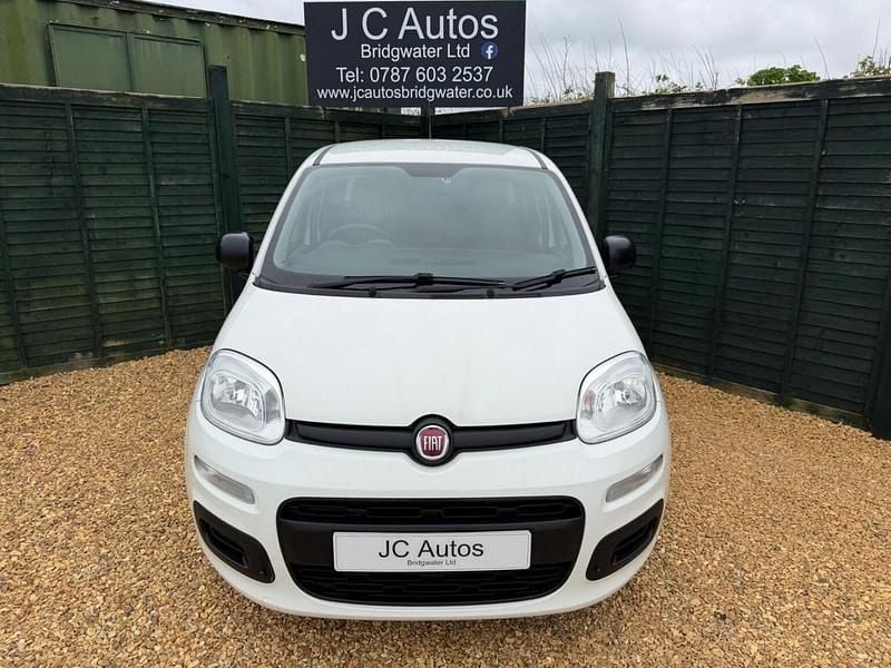 Used Fiat Panda Pop 69 HP (50 kW) 2016 White Hatchback