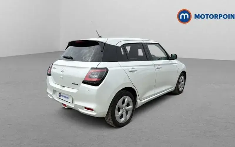 Usado Suzuki Swift 82 HP (60 kW) 2025 Branco Citadino